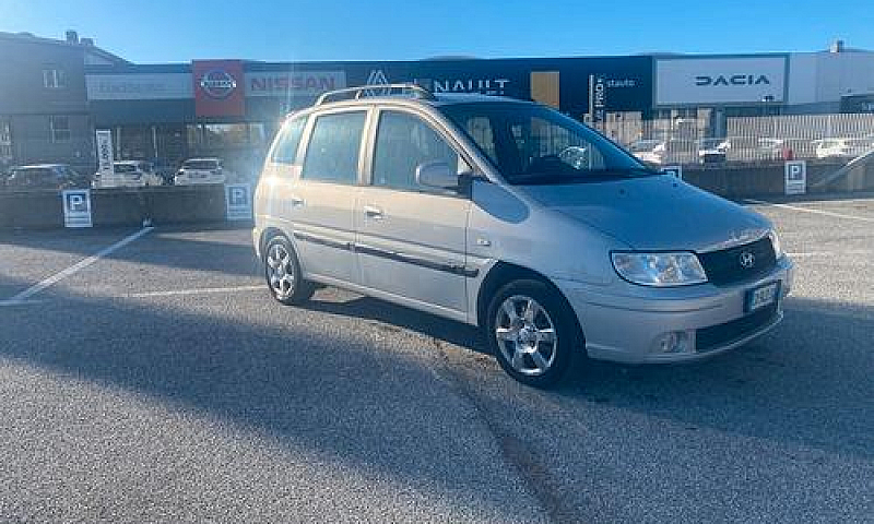 Hyundai Matrix 1.6 A...