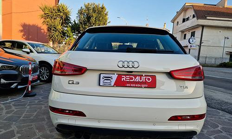 Audi Q3 2.0 Tdi Busi...