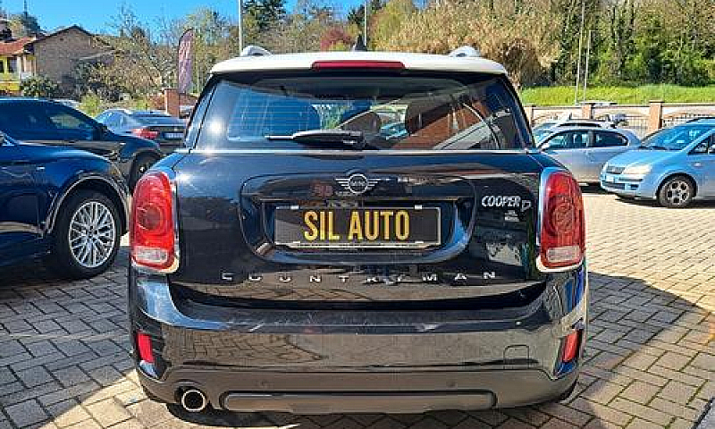 Mini Cooper D Countr...