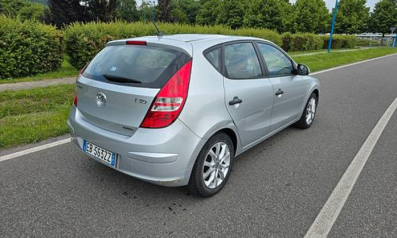 Hyundai I30 1.6 Crdi...