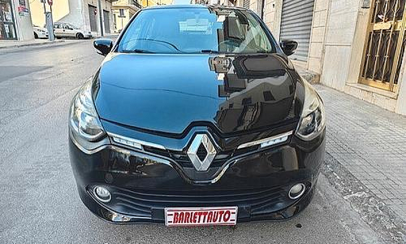 Renault Clio 1.5 Dci...