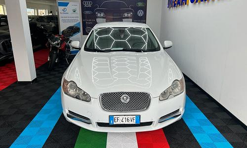 Jaguar Xf 3.0 D V6 2...