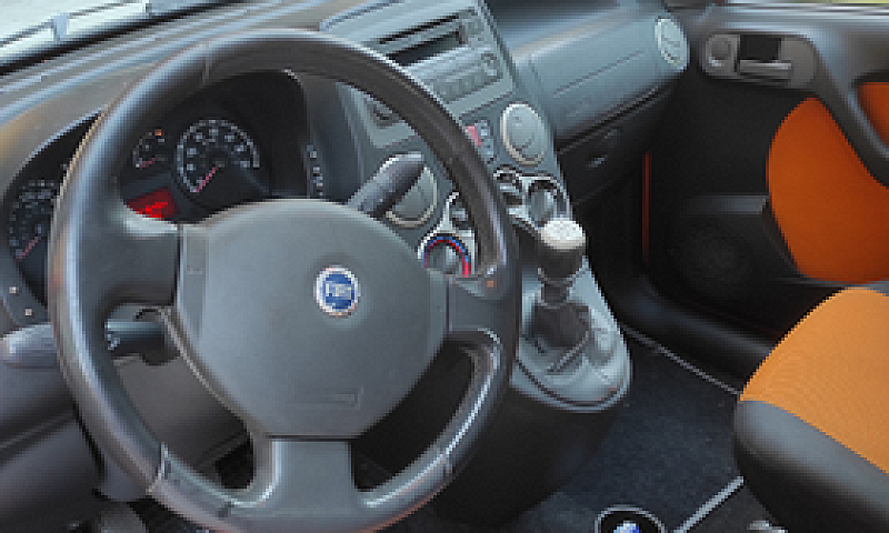 Fiat Panda Cross 130...