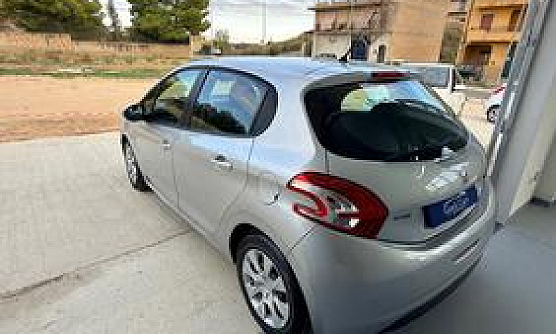 Peugeot 208 Bluehdi ...