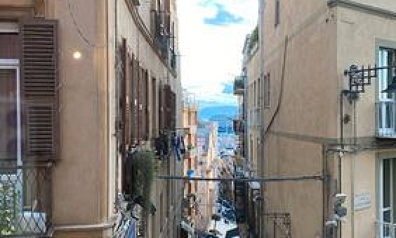 Cagliari Via Manno B...