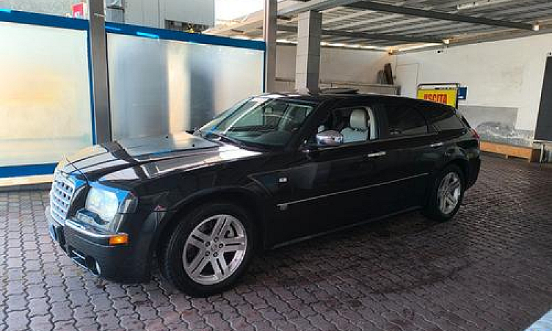 Chrysler 300C...