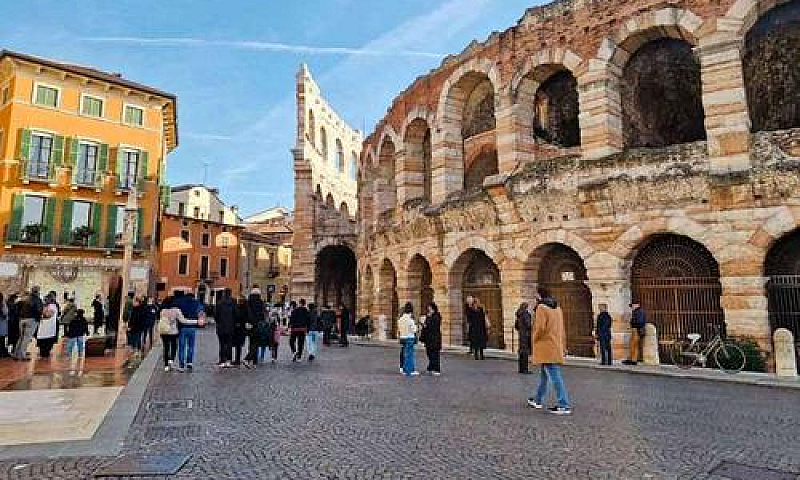 Immobile A Verona (V...