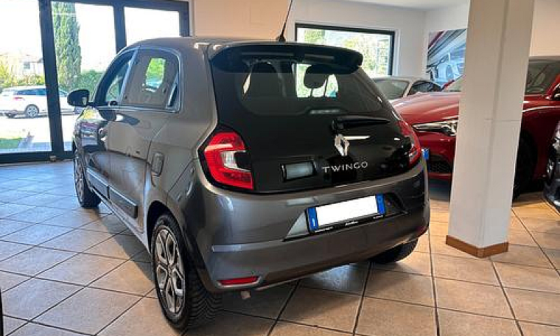 Renault Twingo Sce 6...