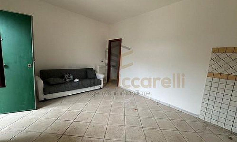 Appartamento Con Ing...