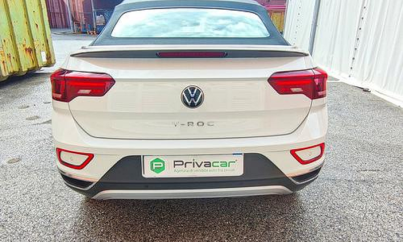 Volkswagen T-Roc Cab...