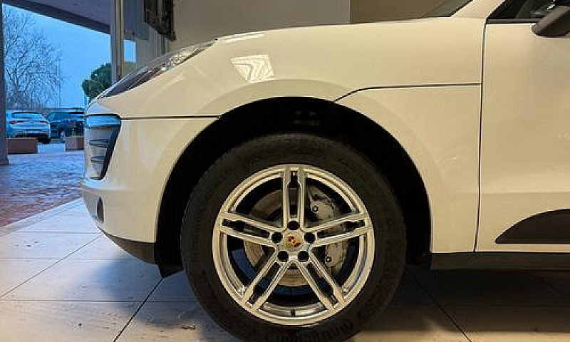 Porsche Macan 3.0 S ...