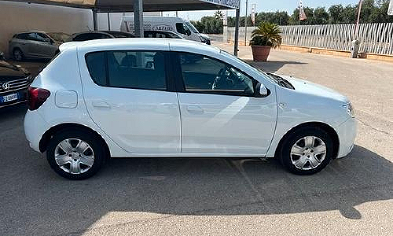 Dacia Sandero Street...