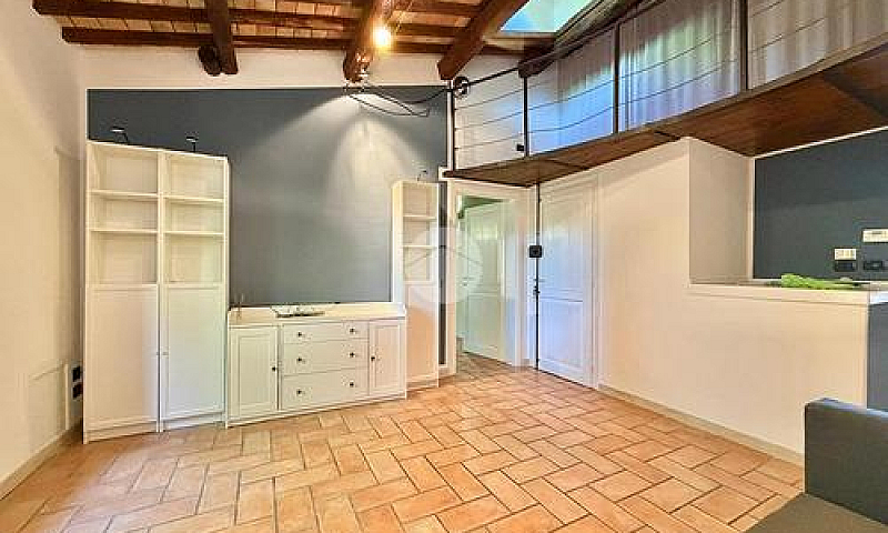 3 Locali A Viterbo...