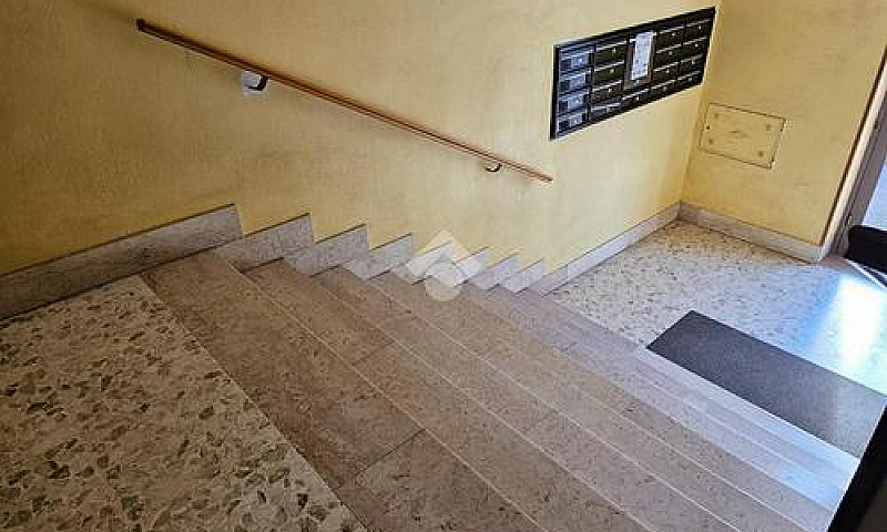 2 Locali A Torremagg...