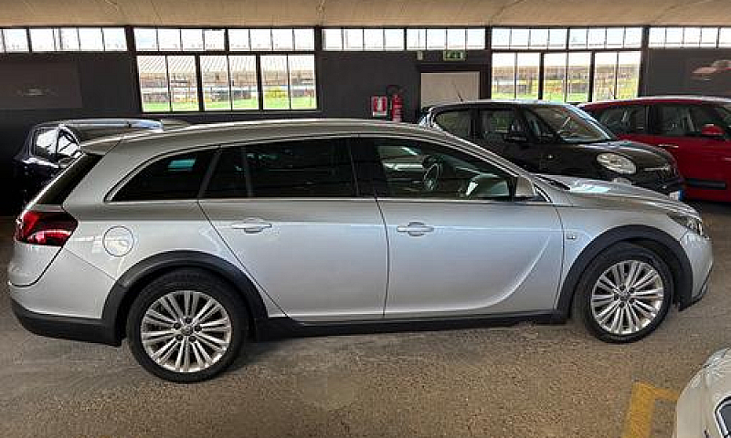 Opel Insignia 1.6 Cd...