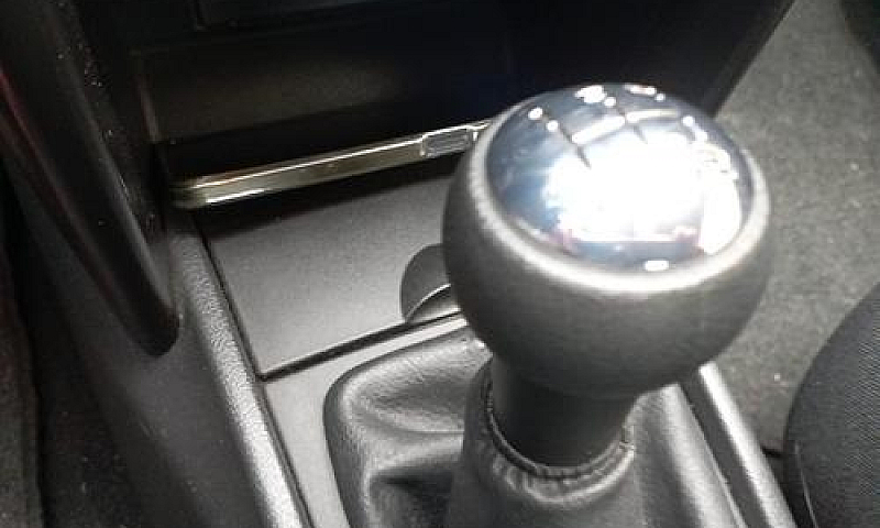 Peugeot 206 1.4 8V 7...