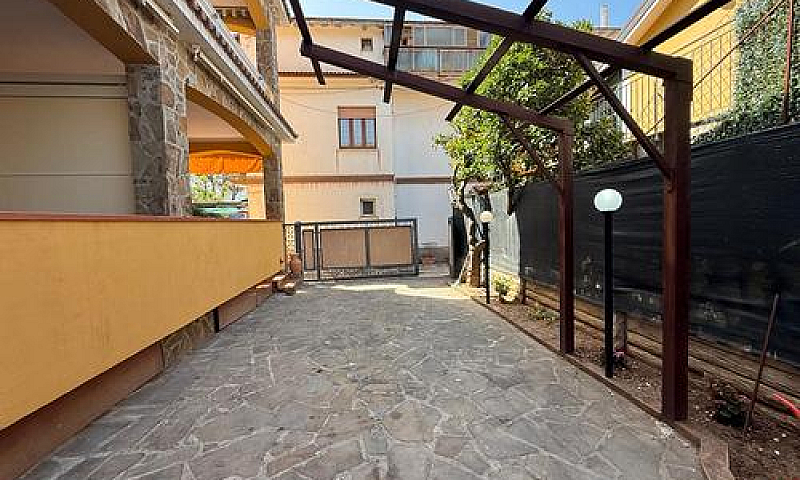 Appartamento S. Mari...