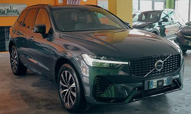 Volvo Xc60 B4 (D) Aw...