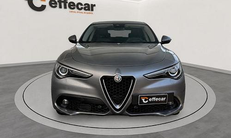 Alfa Romeo Stelvio 2...