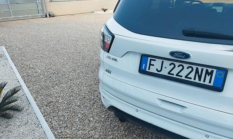 Ford Kuga 1.5 Tdci 1...