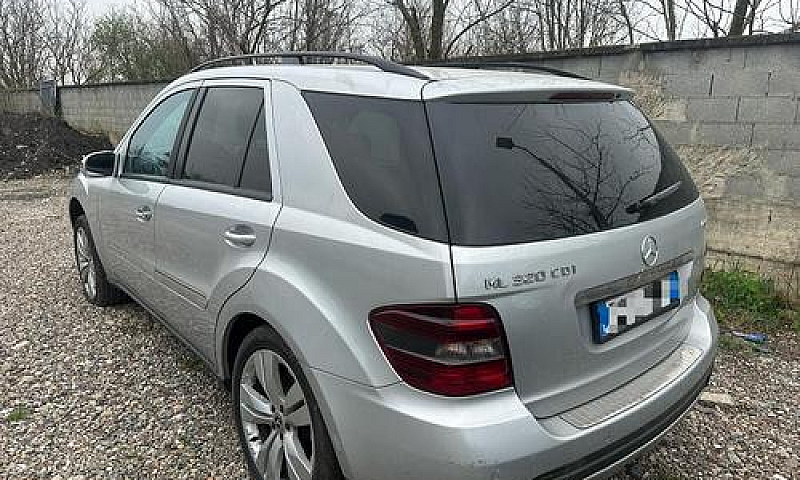 Mercedes-Benz Ml 320...