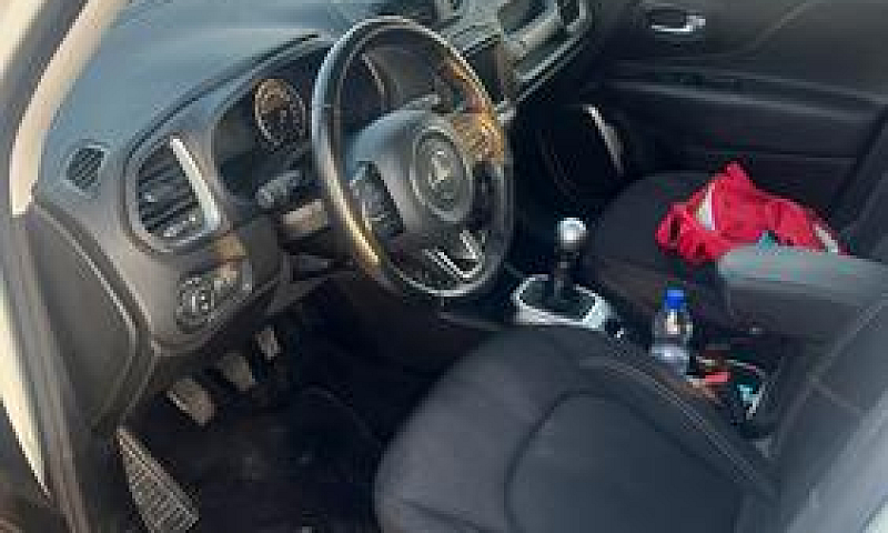 Jeep Renegade...