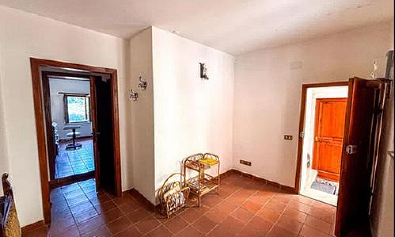 Appartamento A Monte...