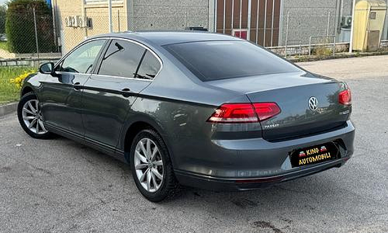 Volkswagen Passat 1....