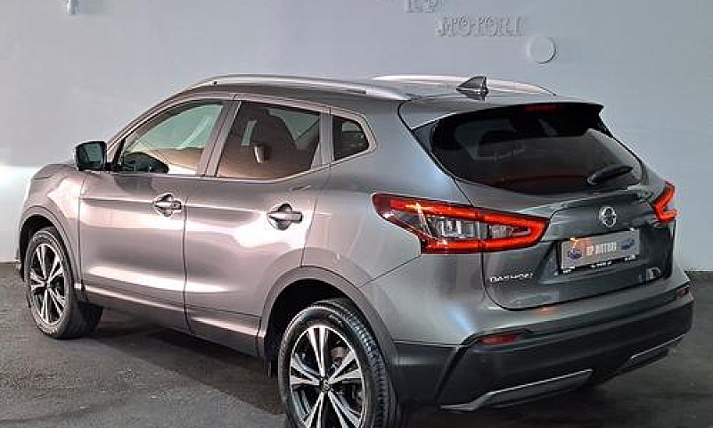 Nissan Qashqai 1.5 D...
