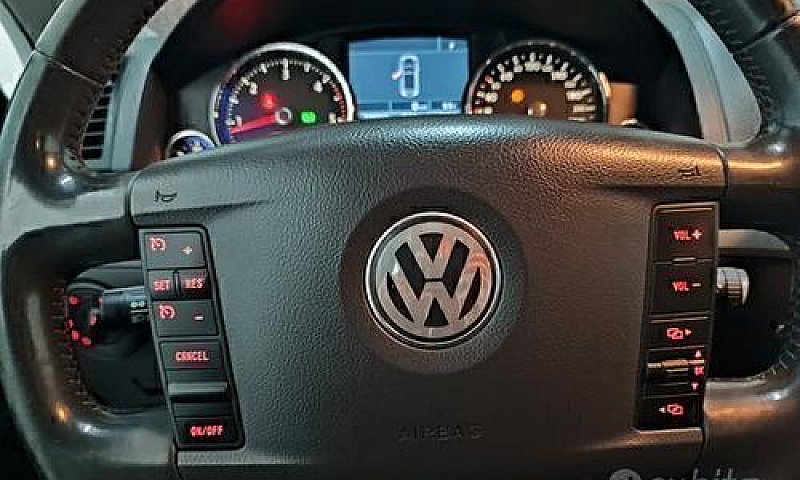 Volkswagen Touareg R...