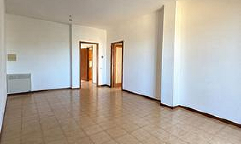 Appartamento Con Gar...