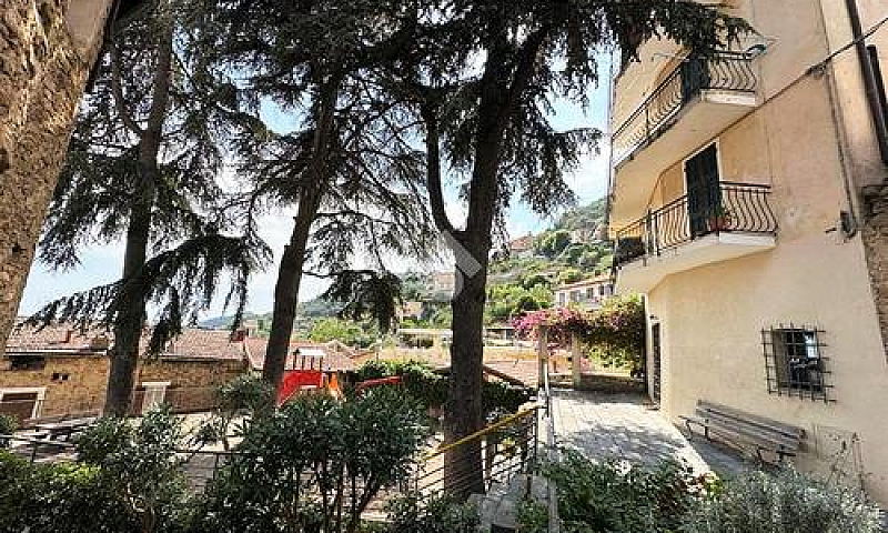 3 Locali A Vallebona...