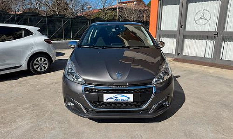 Peugeut 208 Allure 5...
