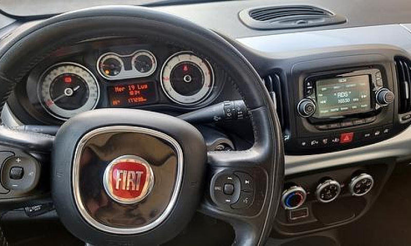 Fiat 500L Business 1...