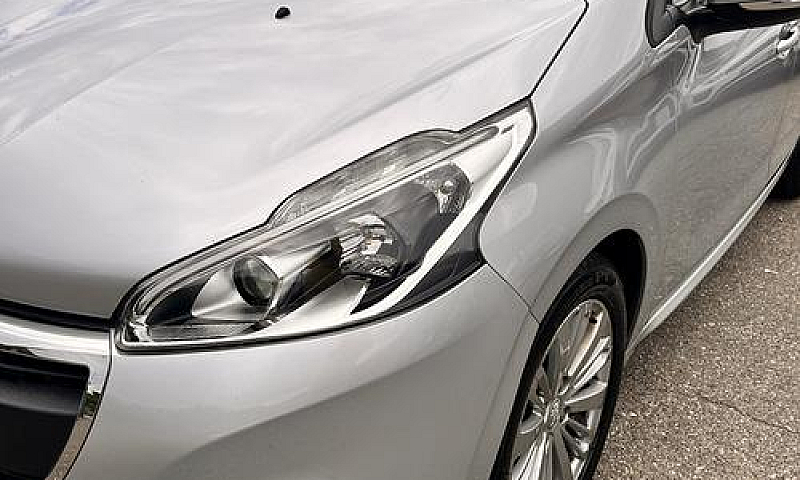 Peugeot 208 1.6 Blue...