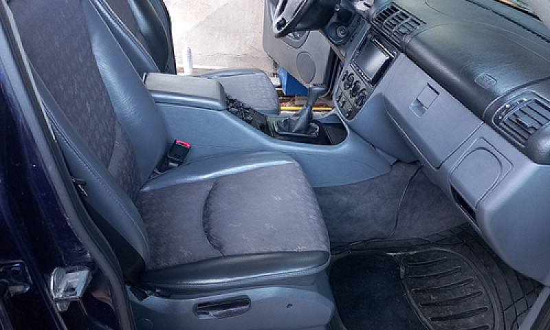 Mercedes Ml 230...