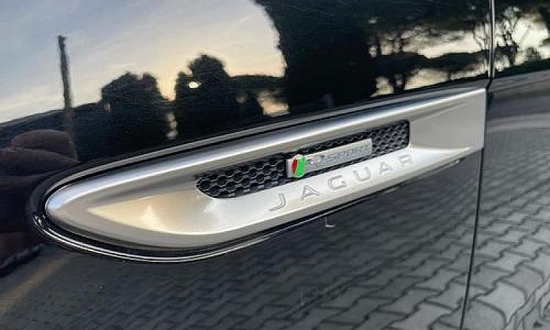 Jaguar F Pace 180Cv ...