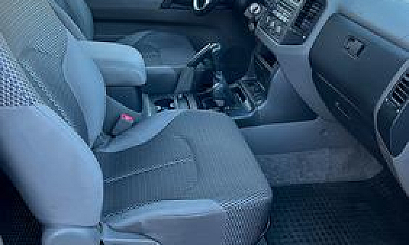 Mitsubishi Pajero 3....