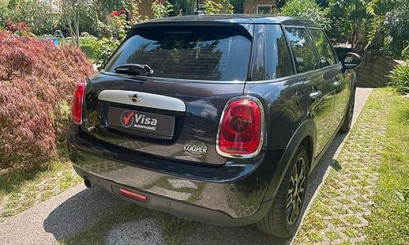 Mini Cooper 1.5 Benz...