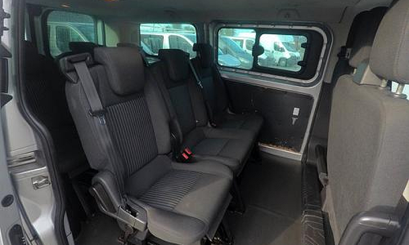 Ford Tourneo Custom ...