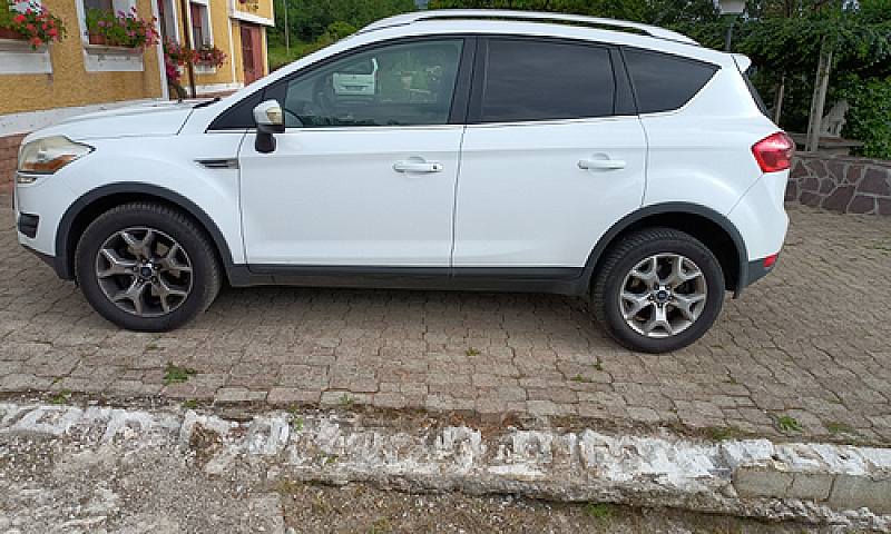 Ford Kuga...