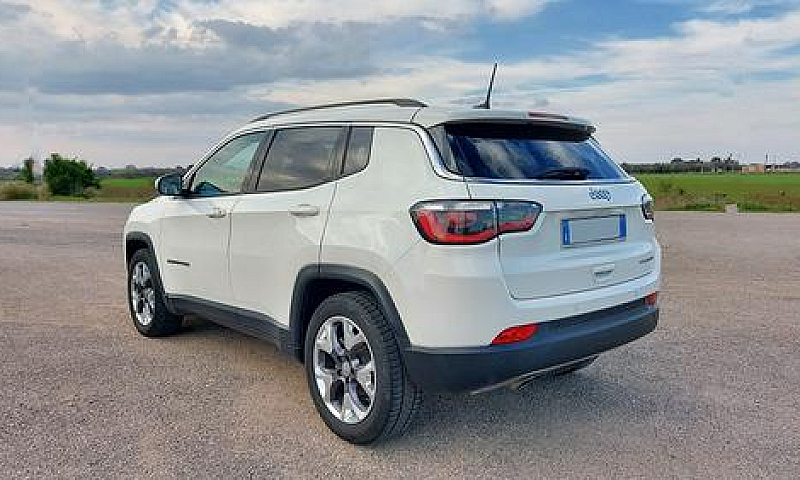 Jeep Compass 2021 1....