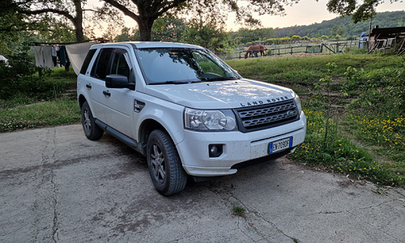 Land Rover Freelende...