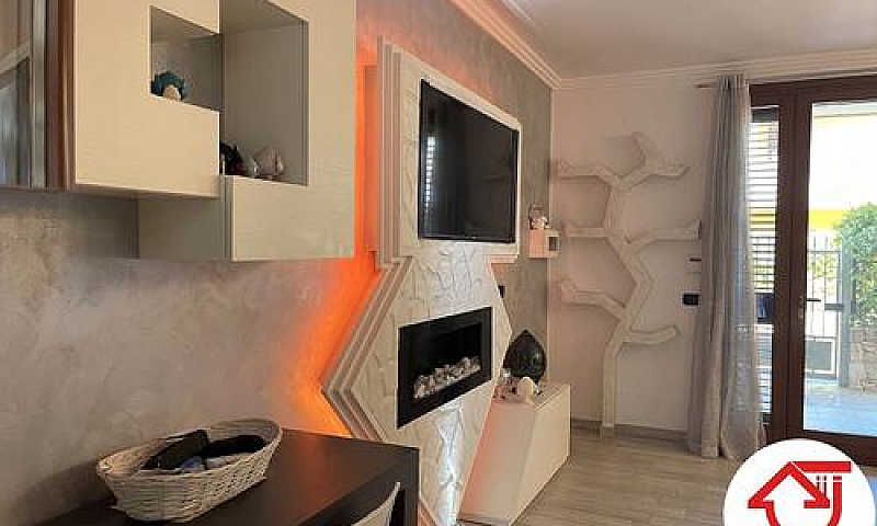 Appartamento Con Gia...