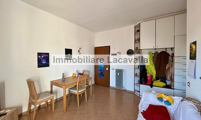 Bilocale Abitabile S...