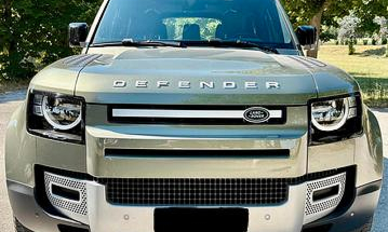 Land Rover Defender ...