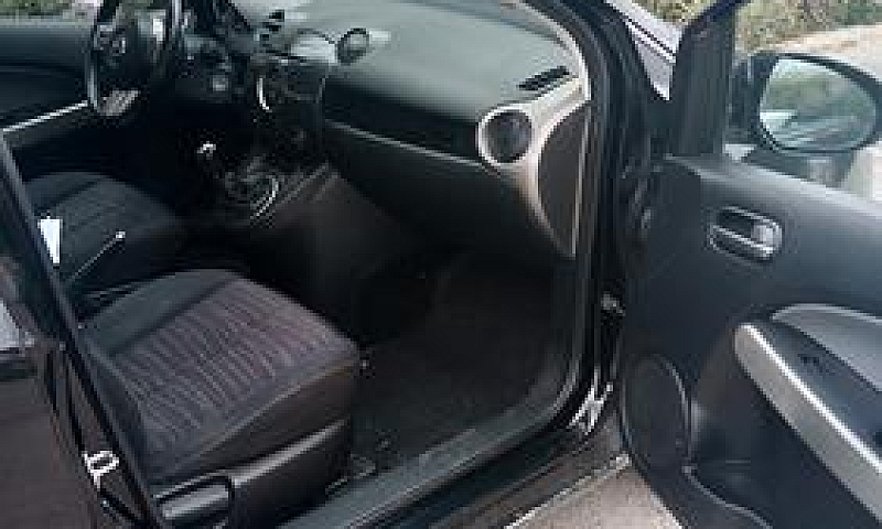 Mazda Mazda2 1.4 Tdc...