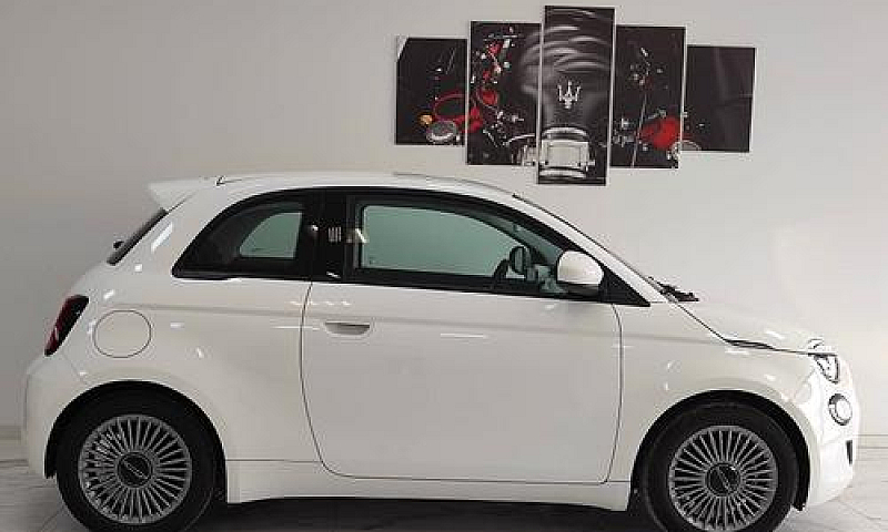 Nuova Fiat 500 Hatch...