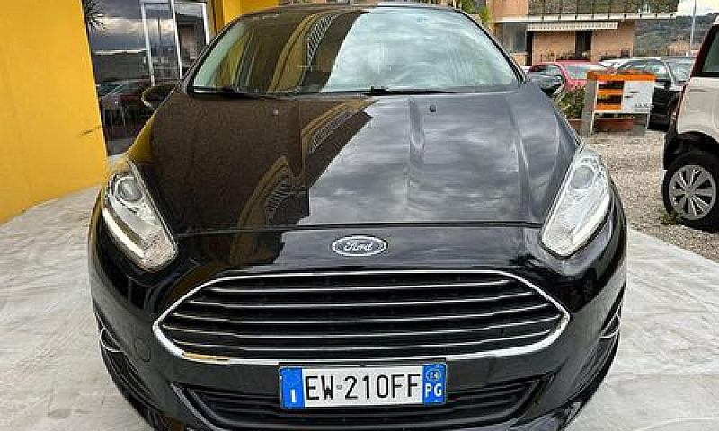 Ford Fiesta 1.5 Tdci...
