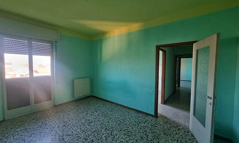 Trilocale Con Box E ...